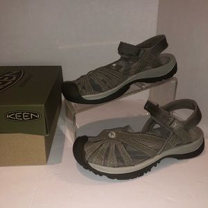 NWB Keen Rose Sandal
